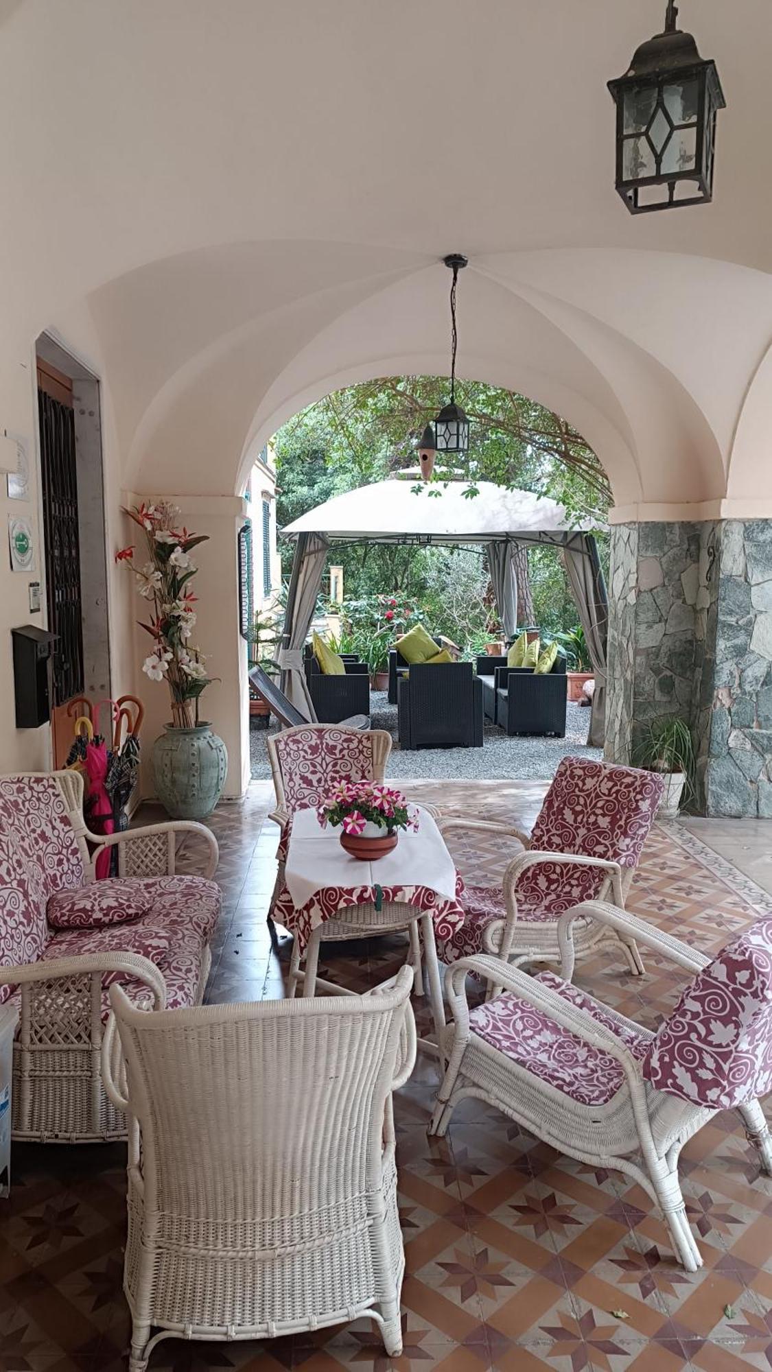 Hotel Sereno Cogoleto Buitenkant foto