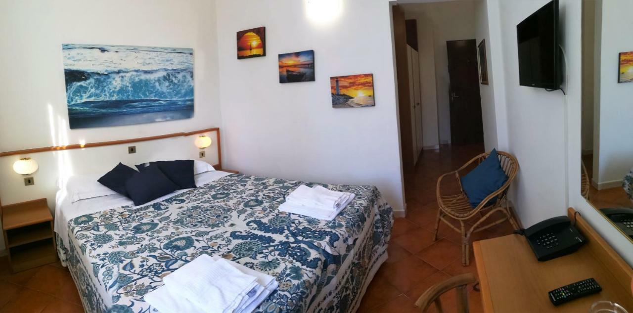 Hotel Sereno Cogoleto Buitenkant foto